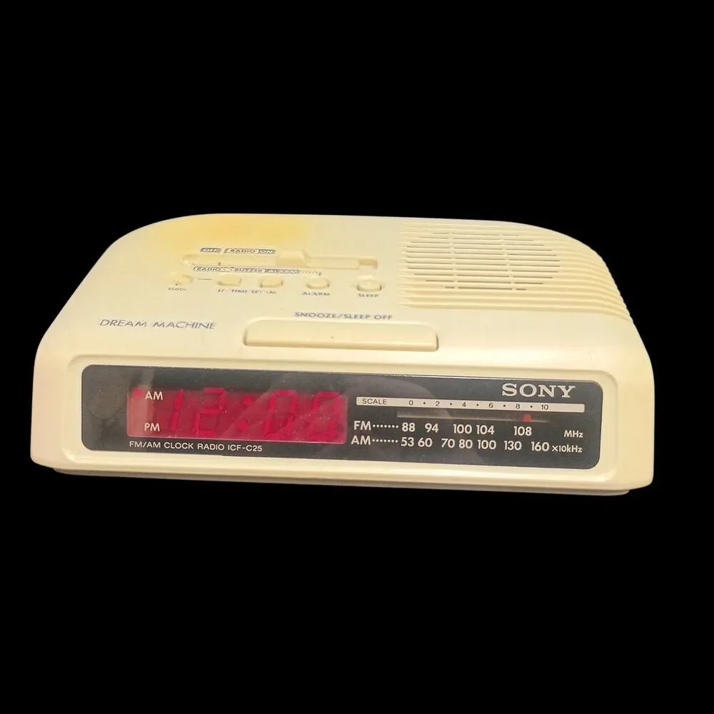 Vintage Sony Dream Machine FM/AM Digital Alarm Clock Radio ICF-C25 Beige